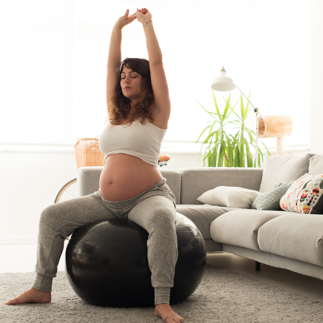yoga prenatale a casa